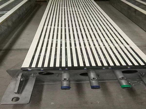 Paper machine equipment