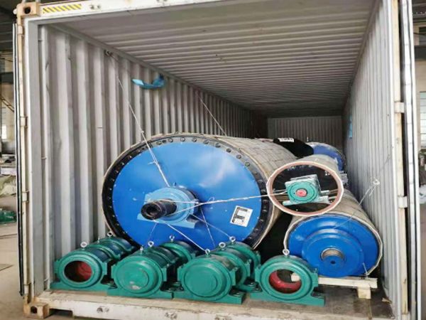 Paper machine equipment