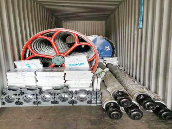 Paper machine equipment